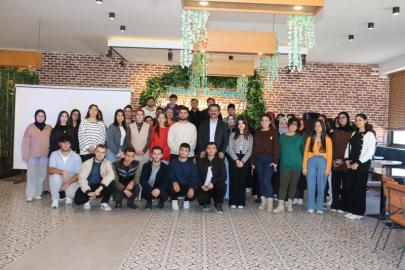 Edremit Belediyesi’nden öğrencilere online eğitim kartı