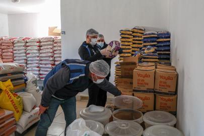 VAN BÜYÜKŞEHİR ZABITASINDAN GÜVENLİ GIDA İÇİN SIKI DENETİM