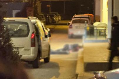 Van'da bir otele yapılan saldırıda baba ve oğlu hayatını kaybetti