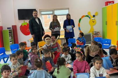 BÜYÜKŞEHİR BELEDİYESİ SANATI KÜÇÜK KALPLERLE BULUŞTURUYOR