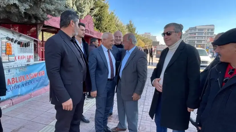 MHP İl Başkanı Erciş'te Esnafı Ziyaret Etti