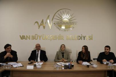 VAN BÜYÜKŞEHİR BELEDİYESİ’NDE İŞ SAĞLIĞI VE GÜVENLİĞİ TOPLANTISI GERÇEKLEŞTİRİLDİ