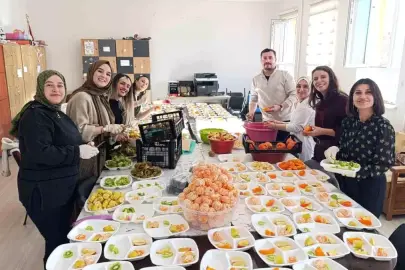 Van'da Geleneksel Meyve Şenliği