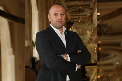 Elite World Van Otel gazeteciler gününü kutladı