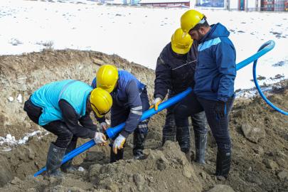 Gürpınar Akpınar mahallesinin yeni içme suyu hattı tamamlandı