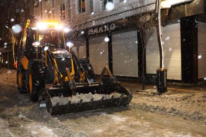 İpekyolu’nda Yoğun Kar Mesaisi Aralıksız Sürüyor