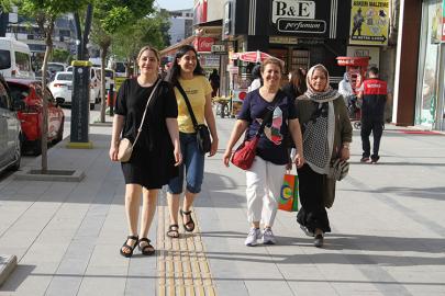 Turizm geliri 2025 yılında 65 milyar 230 milyon 749 bin dolar oldu