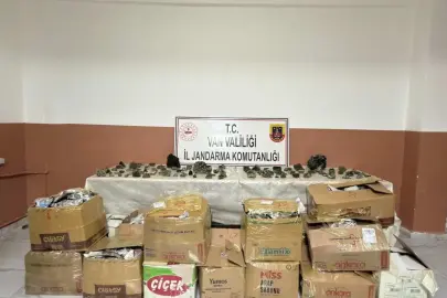 Van'da Kaçak Eşya ve Kuvars Taşı Ele Geçirildi
