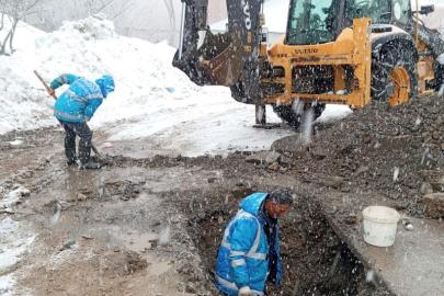 VASKİ’den Çatak Cumhuriyet Mahallesi’nde Su Arızasına Müdahale