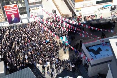 CHP Genel Başkanı Özgür Özel'in halk buluşmasına vatandaş ilgi göstermedi