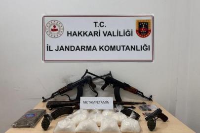 Çukurca'da uyuşturucu ve silah ele geçirildi
