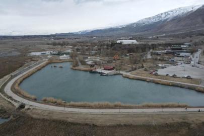 Dünyada nadir görülen doğal oluşum: 5 ayrı su aynı noktadan çıkıyor