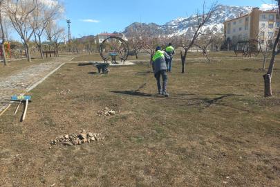 Fahrettin İnan Parkı’nda Bakım Çalışmaları Başladı