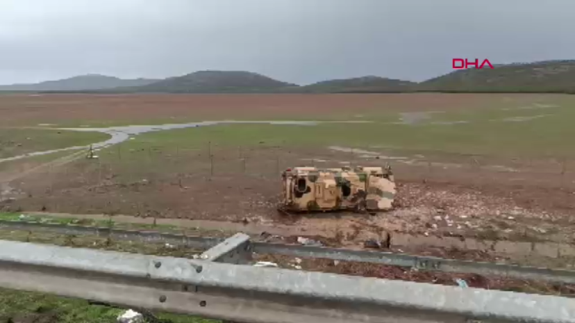 Gaziantep'te askeri araç devrildi; 10 yaralı
