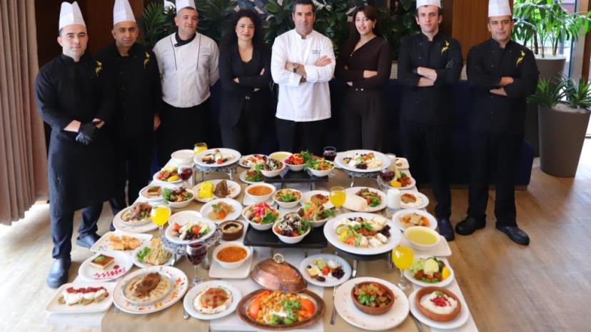 Hilton zengin iftar sofrası ile Ramazan'a hazır