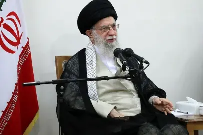 İran Dini Lideri Hamaney, 2 bin 108 mahkum için af veya ceza indirimi talebini onayladı