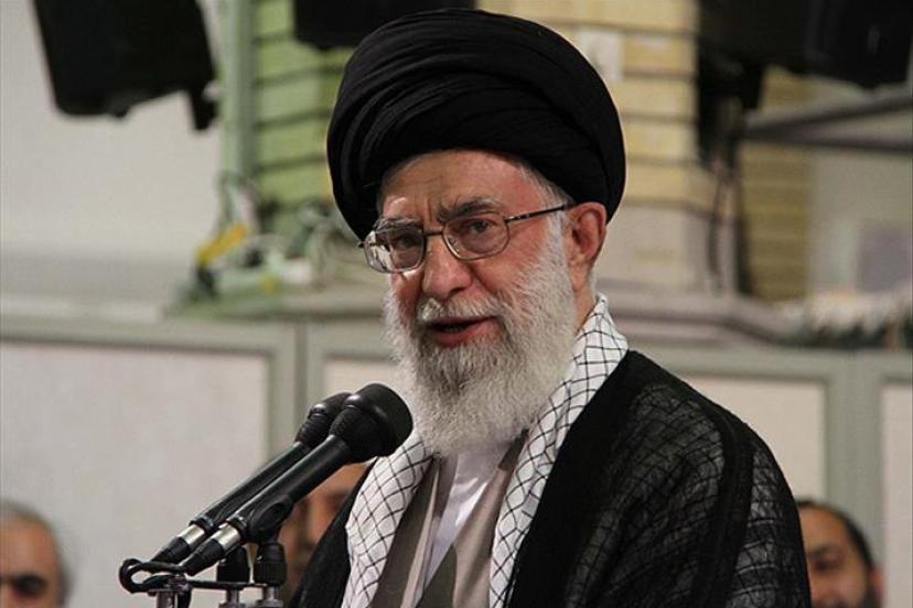 İran Dini Lideri Hamaney'den ABD'ye: "Uçak gemisi tehlikeli ama onu batıracak silah daha tehlikeli"