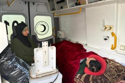 İsrail Refah sınır Kapısı’nda geçişi durdurdu, hastalar ambulanslarda mahsur kaldı