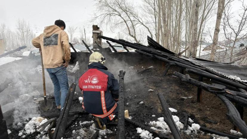 İsrail ve ABD, İran'a saldırı başlattı