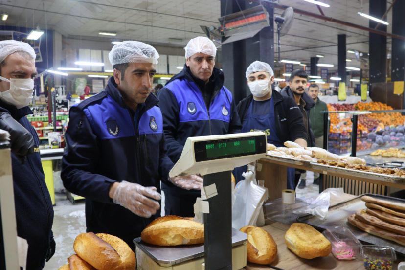 Tuşba’da Fırın ve Marketlere Sıkı Denetim