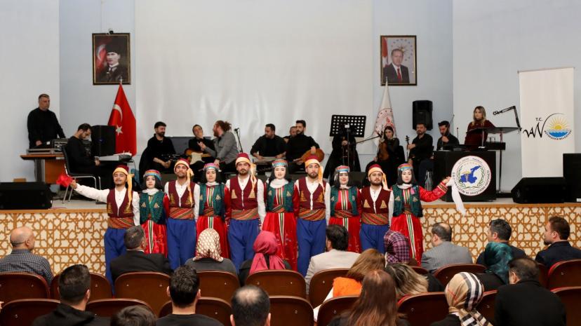 VAN BÜYÜKŞEHİR BELEDİYESİ KONSERVATUVARINDAN SAĞLIK ÇALIŞANLARINA MORAL VE MOTİVASYON ETKİNLİĞİ