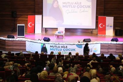 VAN BÜYÜKŞEHİR BELEDİYESİ’NDEN “MUTLU AİLE, MUTLU ÇOCUK” KONFERANSI