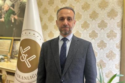 Van İl Müftüsü Dr. Mehmet Sırrı Şık: "Hilalin tespitinde yetkili mercilerin kararı esastır"