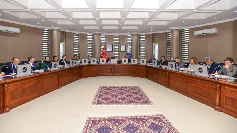 Van YYÜ Danışma Kurulu ‘Sürdürülebilir Su Yönetimi’ gündemiyle toplandı