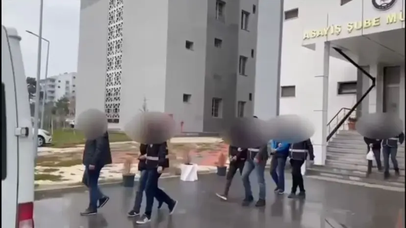 Van'da eş zamanlı operasyon: Hapis cezası bulunan 8 şahıs yakalandı