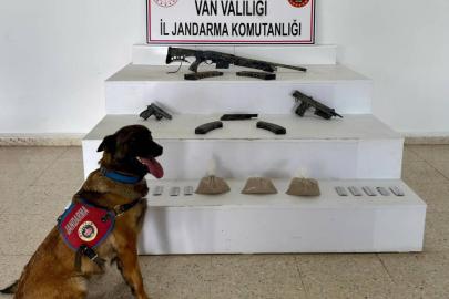 Van’da uyuşturucu ve silah ele geçirildi