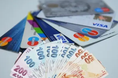 Vatandaşı isyan ettiren kredi kartı düzenlemesinde geri adım! İki istisna geldi