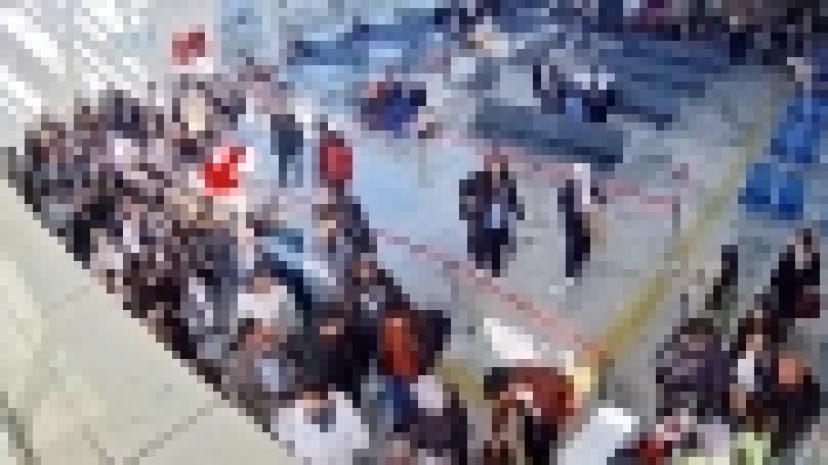 Yüksekova Havalimanı'nda 9 kilo uyuşturucu ele geçirildi: 15 gözaltı