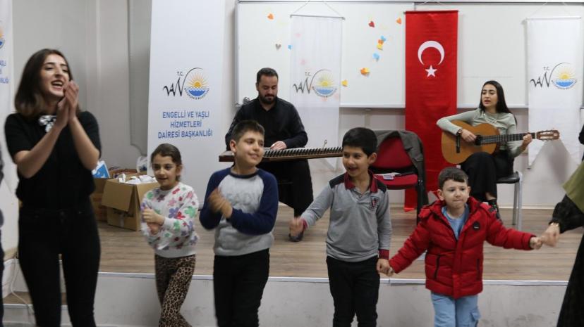 ZAFERLER İLK VE ORTAOKULU’NDA ÖĞRENCİLERE DESTEK PROGRAMI DÜZENLENDİ