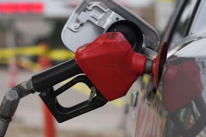 Akaryakıtta uluslararası petrol ve döviz kuruna bağlı olarak ÖTV’de yüzde 75 oranında değişikliğe gidilebilecek
