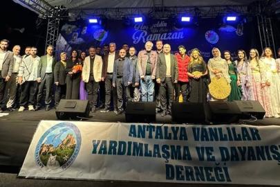 Antalya’da Vanlılar Gecesi renkli görüntülere sahne oldu