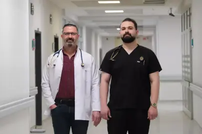 Baba-Oğul Doktorlar Aynı Hastanede