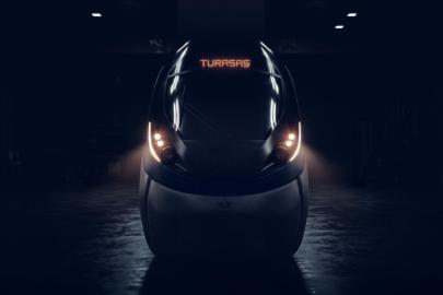 Bakan Uraloğlu: "Cuma günü Milli Elektrikli Hızlı Trenimizi raylara indirerek, test sürecini resmen başlatacağız"