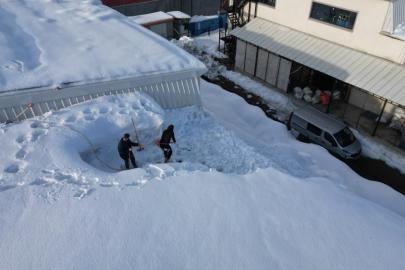 Bitlis'te tekstilciler kar yüzünden güneş panellerini kullanamıyor