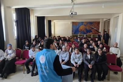 Çaldıran’da gençlik huzura koşuyor