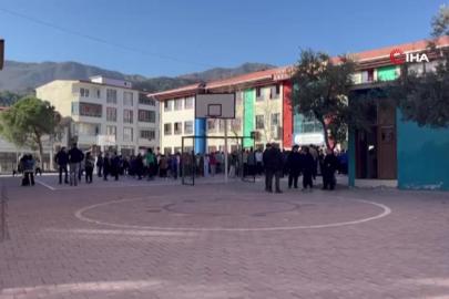 Denizli’de korkutan deprem