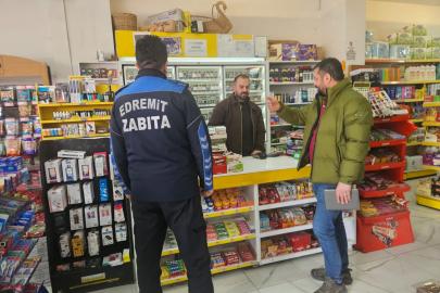 Edremit’te kaldırım işgali denetimi