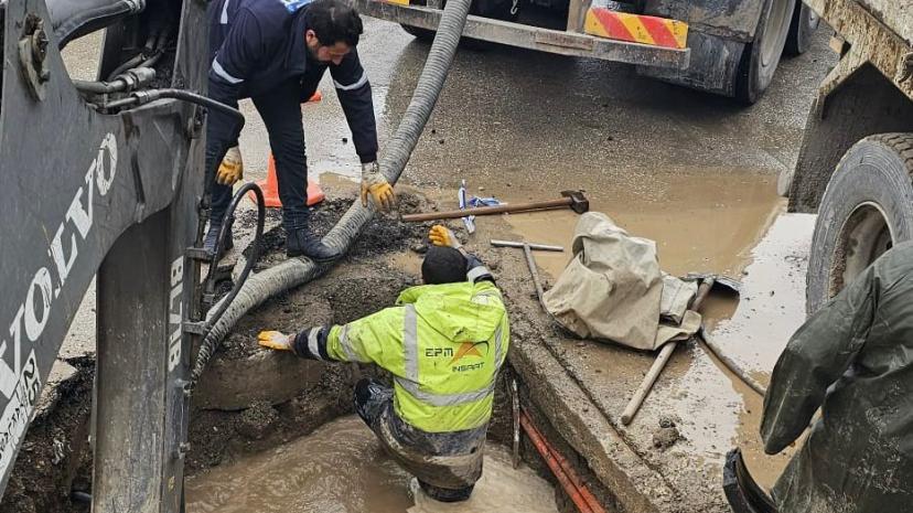 Erciş’te Ana Şebeke İçme Suyu Hattındaki Arıza Giderildi