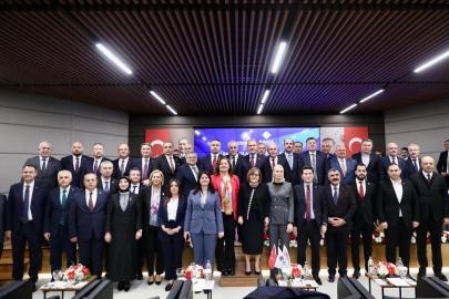 Eşbaşkan Uzunay İlbank Genel Kurulu’na katıldı