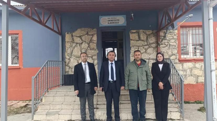 İpekyolu İlçe Milli Eğitim Müdürü Yeşilova’dan Dereüstü İlkokulu’na ziyaret