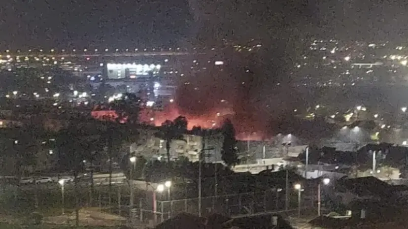 İran, İsrail'in güneyinde bulunan Dimona kentini vurdu