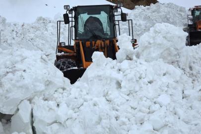 Kar esareti bitiyor: Bahçesaray yolu 3 ay sonra yeniden açılıyor