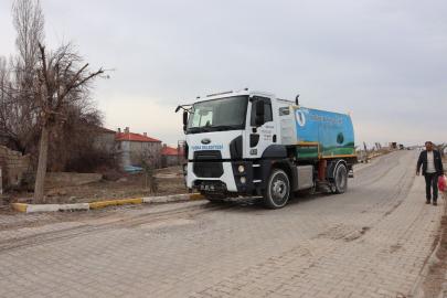 Tuşba’da Bayram Öncesi Temizlik Seferberliği Sürüyor