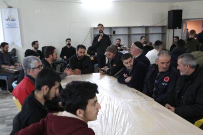 VAN BÜYÜKŞEHİR BELEDİYESİ ENGELLİ VE YAŞLILARI İFTAR SOFRASINDA BULUŞTURDU