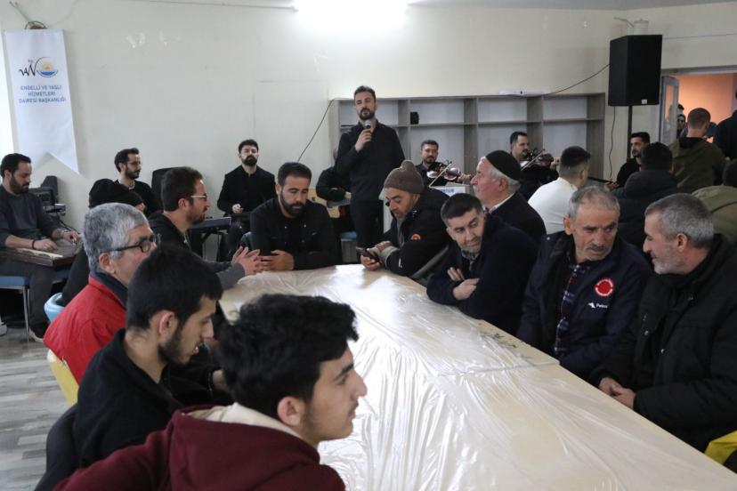 VAN BÜYÜKŞEHİR BELEDİYESİ ENGELLİ VE YAŞLILARI İFTAR SOFRASINDA BULUŞTURDU