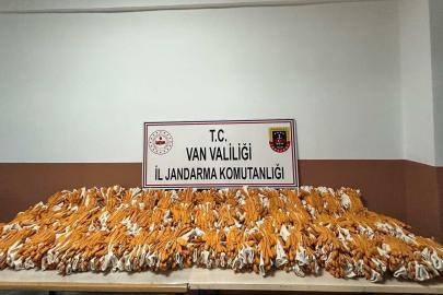Van’da 1050 adet kaçak gümrük eşyası ele geçirildi